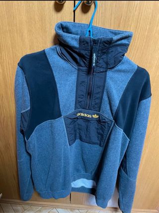 Sudadera Adidas gris y negra