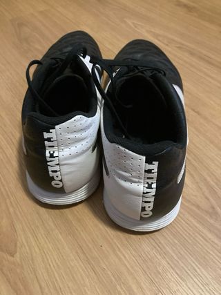 Nike Tiempo Fútbol Sala talla 47