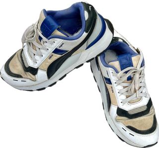 Zapatillas “ Puma “