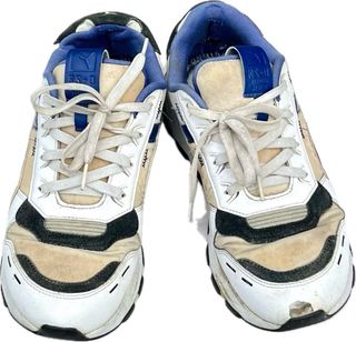 Zapatillas “ Puma “