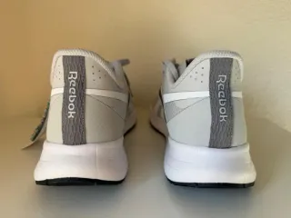 Zapatillas Reebok Running Gris y Blanco