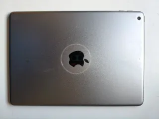 iPad 6ª Gen 128 GB Gris