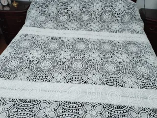 Colcha Crochet Hecha a Mano