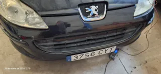 Peugeot 4007 2004