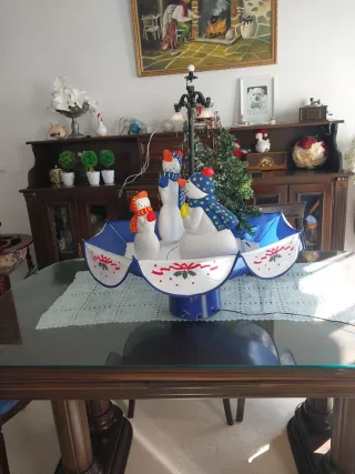 Decoración Navideña Muñeco Nieve y Árbol