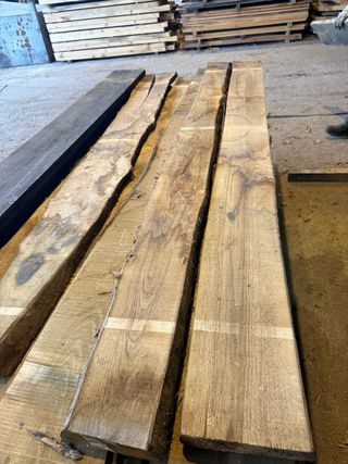 Tablones de madera de castaño