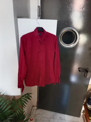 Camisa color Burdeos hombre Talla 36
