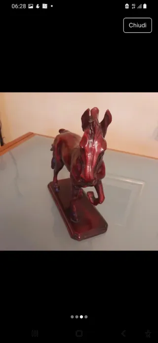 Cavallo in resina decorativo