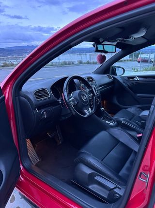 Volkswagen Golf 2010