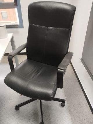 4 Sillas de oficina negras - todas 20€