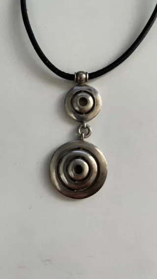 Collane in argento e madreperla