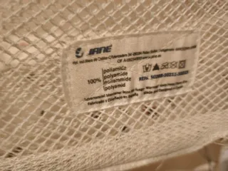 Barrera de seguridad para cama infantil Jané.