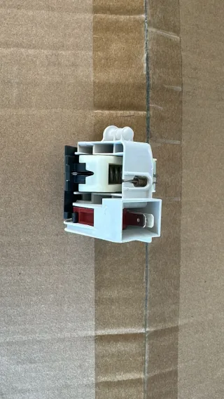 Cierre puerta lavavajillas marcas blancas