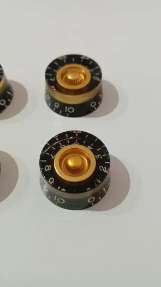 4 Perillas Volumen/Tono Guitarra Eléctrica Negra