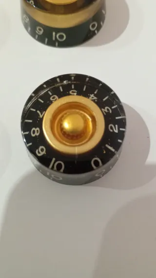 4 Perillas Volumen/Tono Guitarra Eléctrica Negra