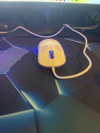 Mouse Gaming Bianco Forato