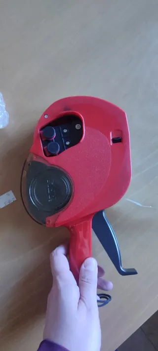 Etichettatrice Apli 101419 + etichette extra