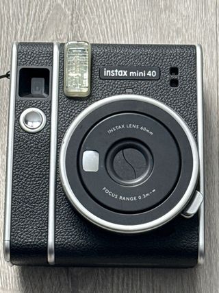 Fujifilm Instax Mini 40 Cámara Instantánea