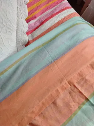 Juego cama 1,50 muy alegre, 50% alg y 50%acrilico