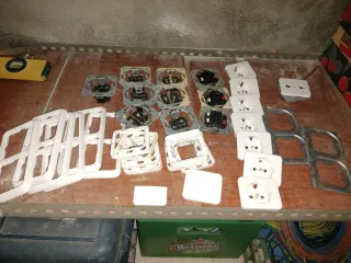 Mecanismos SIMÓN 75