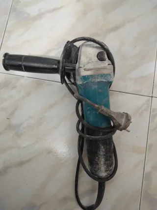 Radial Makita pequeña (125mm)