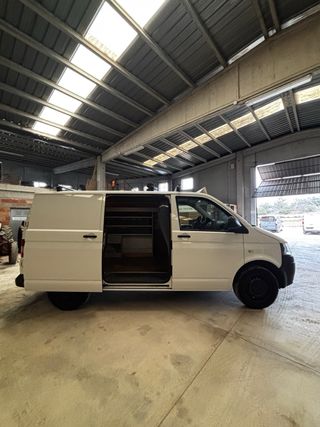 Volkswagen Transporter T5