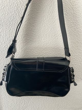 Bolso negro charol