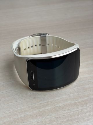 SAMSUNG GEAR S