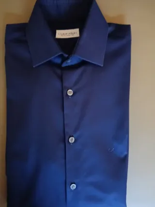 Pack 3 Camisas Calvin Klein Blancas + Jersey