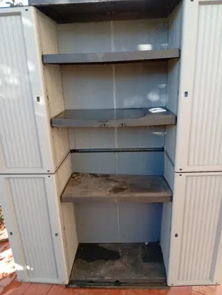 Armario de terraza gris