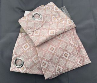 2 Tende Debby Coprente 130x275 Rosa / Oro