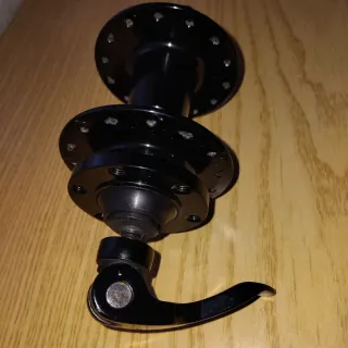 Buje delantero GIANT TRACKER SPORT QR