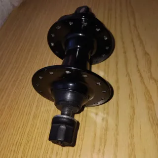 Buje delantero GIANT TRACKER SPORT QR