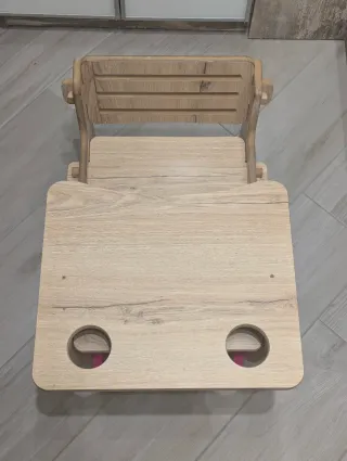 Pupitre infantil de madera