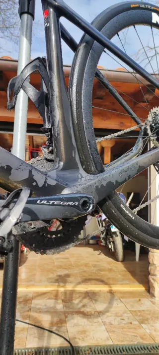 Bicicleta Cube Carbono Ultegra. T 56.