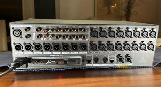 Behringer X32 Rack Mesa de Mezclas Digital