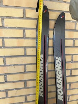 Esquís Rossignol Magnum con bastones