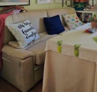 Divano e tre poltrone