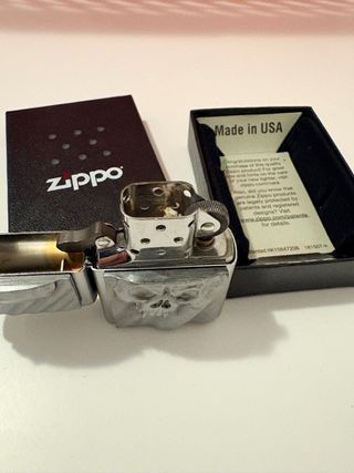 Zippo Accendino Teschio Desert