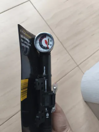 Minibomba para bicicleta Cyclemaster