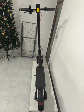 Patinete Eléctrico Xiaomi Scooter Elite