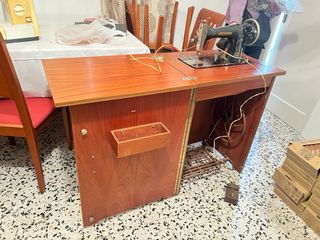 Máquina de coser antigua Hexagon