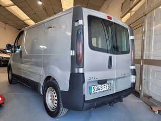 Opel Vivaro 2004