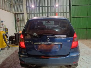 DESPIECE COMPLETO DE MERCEDES CLASE A (W169)
