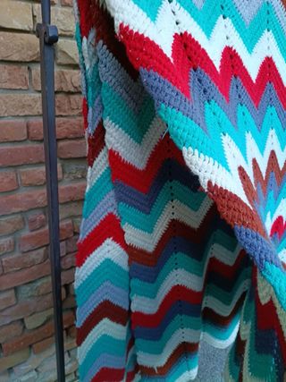 Coperta vintage lavorata all’uncinetto maxi 214x214 cm multicolore