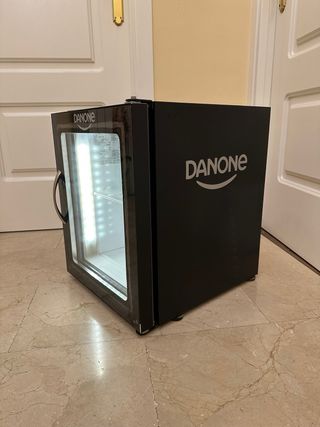 Nevera Mini Danone