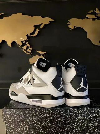 ✨ 𝗝𝗼𝗿𝗱𝗮𝗻 𝟰✨ Original Zapatillas Unisex 38