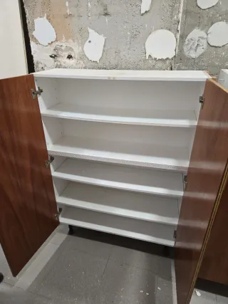 Armario de cocina de madera