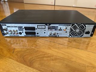 Grabador DVD Sony rdr-hdx970