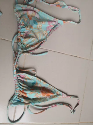 Bikini Mango Talla M Estampado Floral